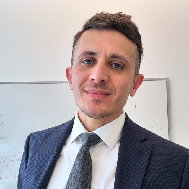 Showan Esmail Asyabi